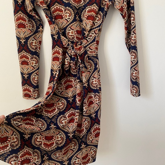 Tenki Multicolor Paisley Long Sleeve Bodycon Dress - Picture 3 of 5